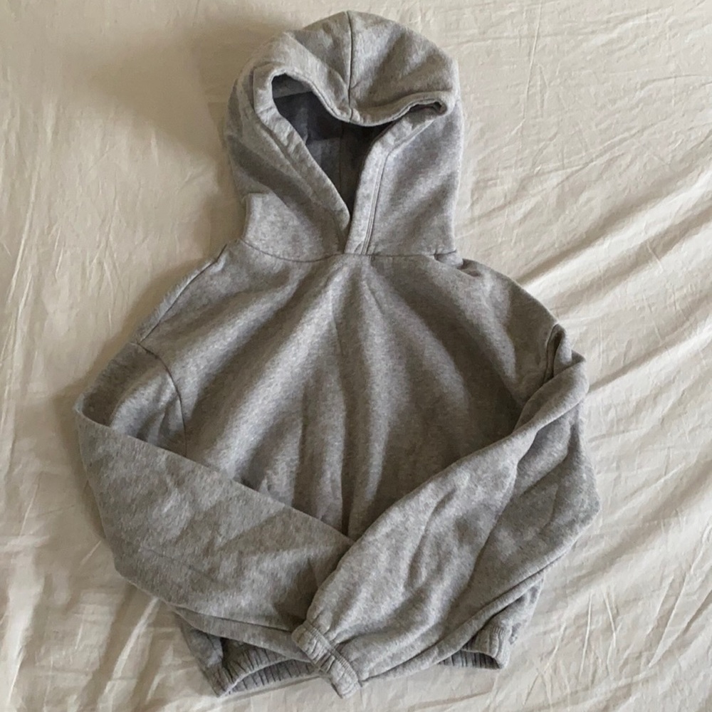 Zara Grey Cropped Sweater